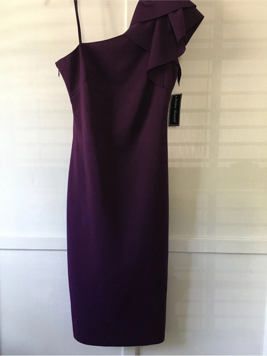 Jessica Howard Dresses & Skirts - Jessica Howard One-Shoulder Ruffle Midi Dress in Plum